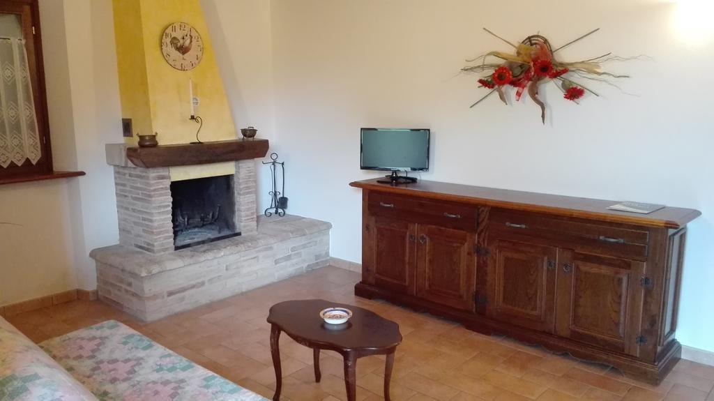 Agriturismo La Quiete Pensionat Polverigi Exteriör bild